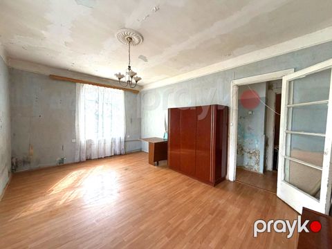Satılır 1 otaqlı köhnə tikili 40 m²