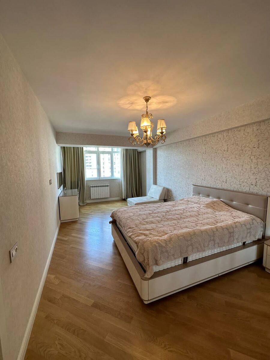 İcarəyə verilir 2 otaqlı köhnə tikili 100 m² — Mənzil, Bakı (7)