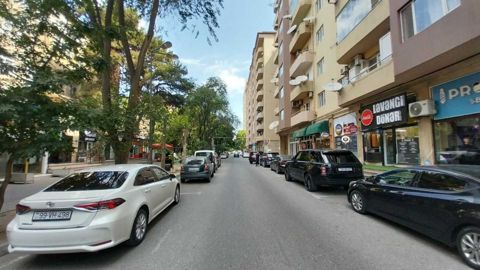 Satılır 3 otaqlı köhnə tikili 75 m² — Bakı
