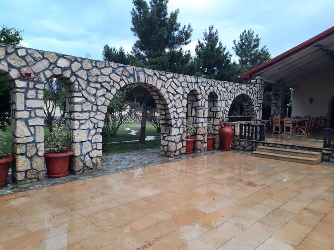 İcarəyə verilir 4 otaqlı həyət evi/bağ evi 200 m² — Ev, villa, Bakı (2)
