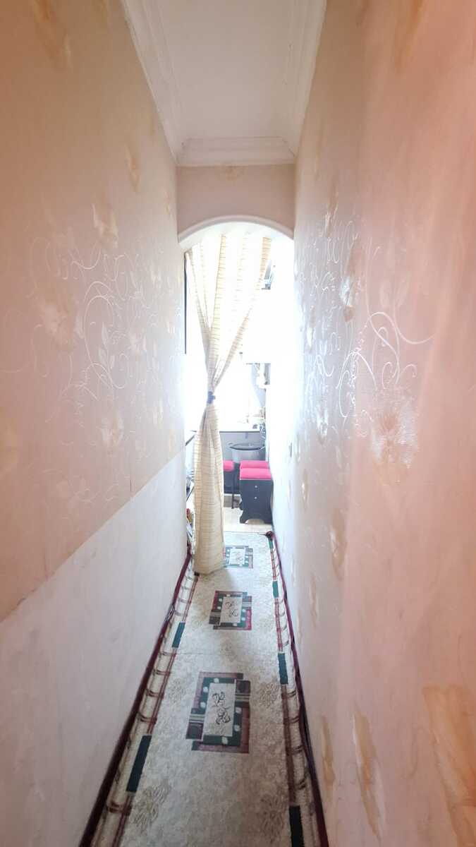Satılır 2 otaqlı köhnə tikili 55 m² — Mənzil, Bakı (7)