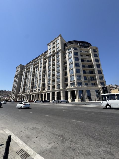 Satılır 4 otaqlı yeni tikili 164 m² — Bakı