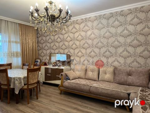 Satılır 3 otaqlı köhnə tikili 80 m²