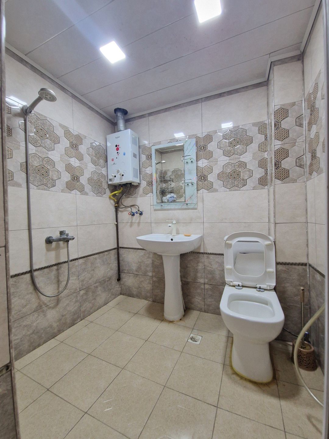 İcarəyə verilir 1 otaqlı köhnə tikili 35 m² — Mənzil, Bakı (9)