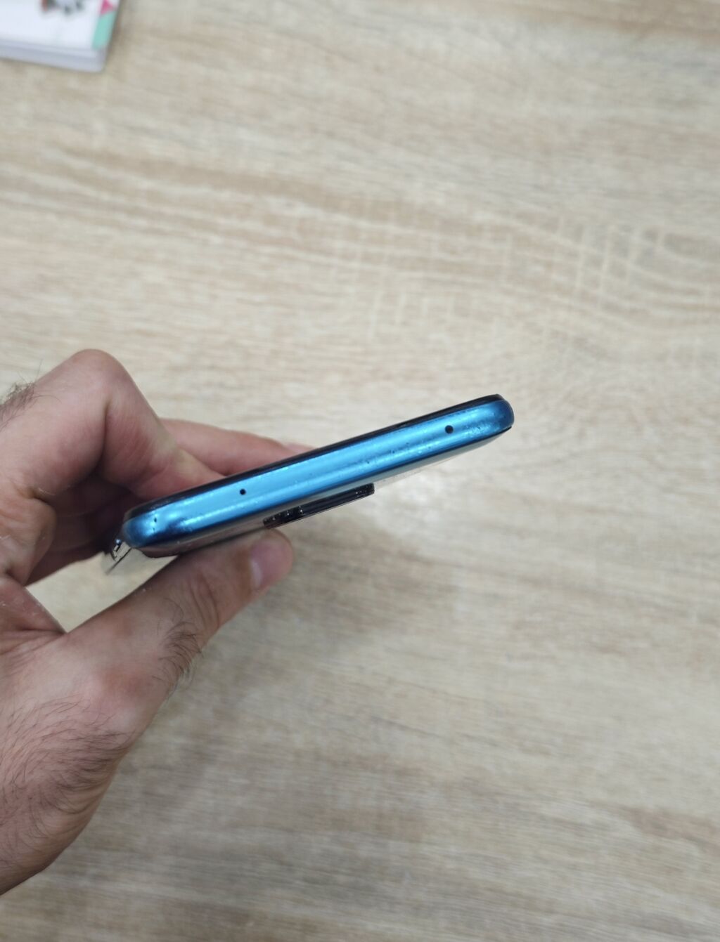 Salam telefon az istifade olun barmaq izi iwlemir adaptri var artiqdi — Elektronika, Xırdalan (5)
