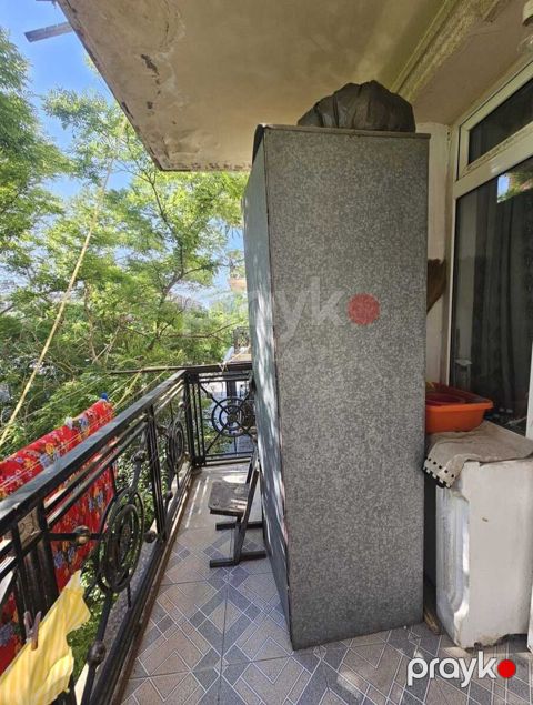 Satılır 3 otaqlı köhnə tikili 74 m²