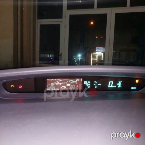 Toyota Prius hibrid paneli və cihazlar bloku prabek 257798 km — Bakı