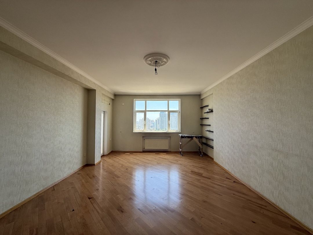 Satılır 3 otaqlı yeni tikili 110 m² — Mənzil, Bakı