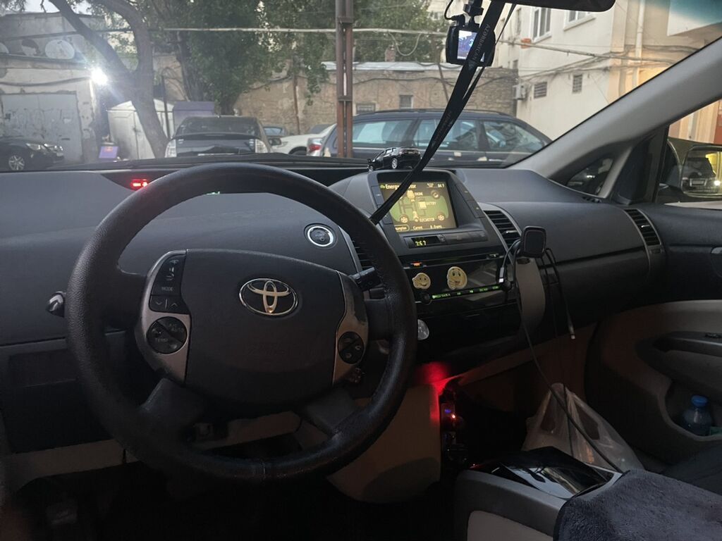 Toyota Prius: 1.5 l 2008 il Hetçbek — Avto, Bakı (10)