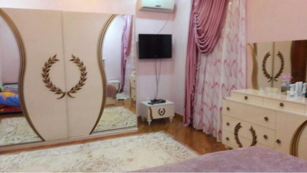 Satılır 8 otaqlı həyət evi/bağ evi 350 m² — Ev, villa, Bakı (11)