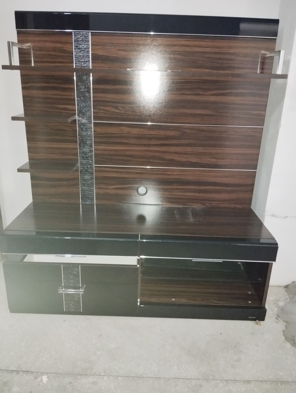 Mebel TV stendi və divar paneli - Material: parlaq səthə malik — Mebel, Xırdalan (4)