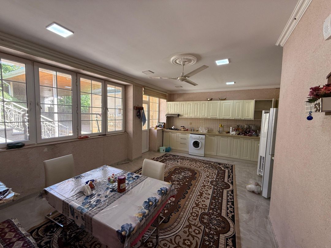 Satılır 7 otaqlı həyət evi/bağ evi 350 m² — Ev, villa, Bakı (8)