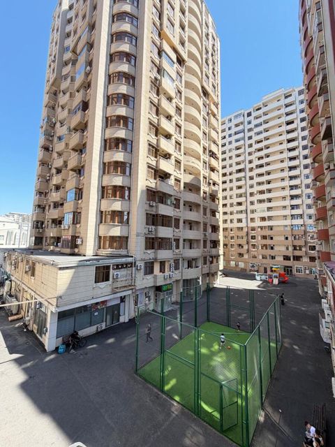Satılır 2 otaqlı yeni tikili 107 m² — Bakı