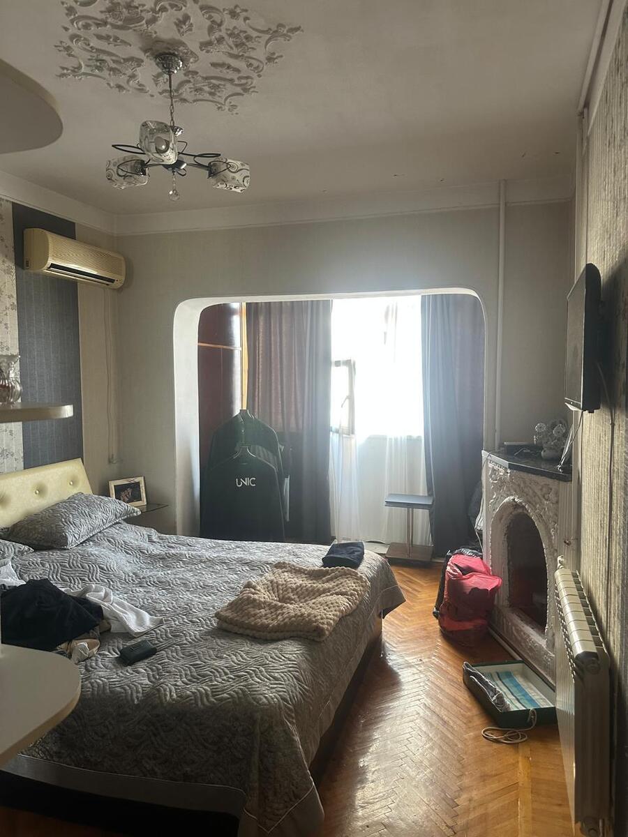 Satılır 5 otaqlı köhnə tikili 130 m² — Mənzil, Bakı (6)
