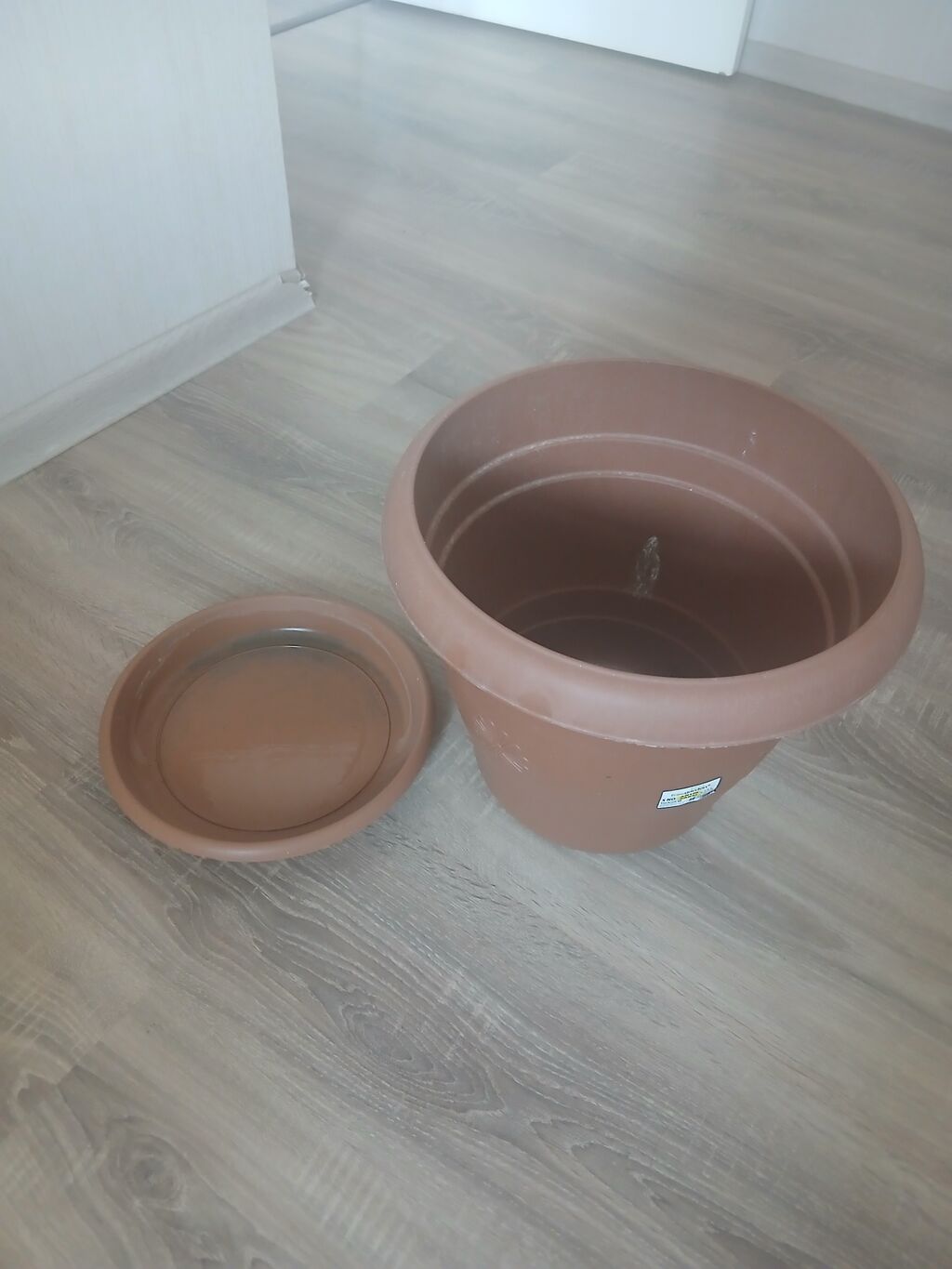 Plastik gül qabı – altlığı ilə birlikdə 13l tutumlu cemi 73 denedi 73 — Digər, Bakı (5)