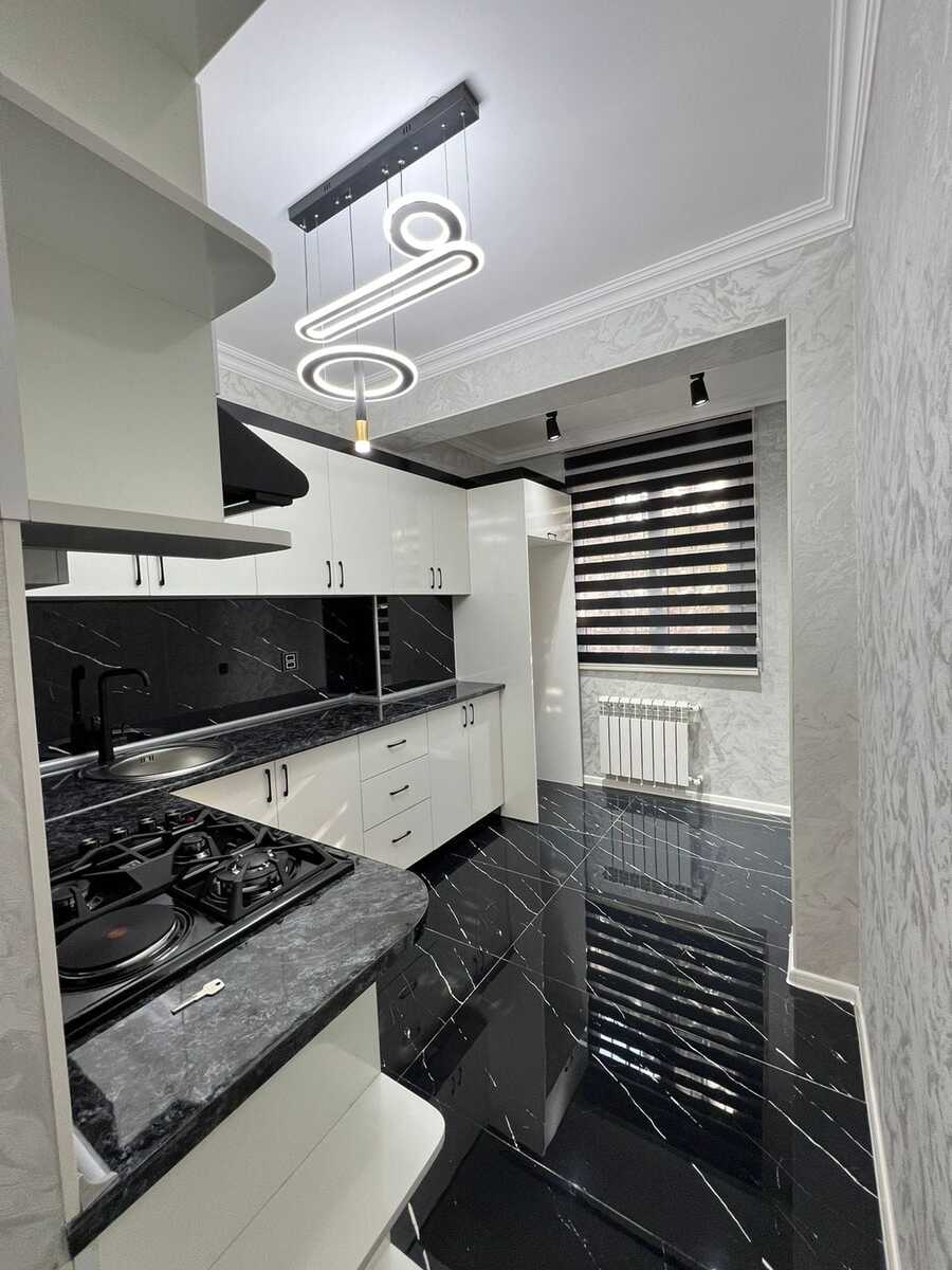 Satılır 2 otaqlı köhnə tikili 70 m² — Mənzil, Bakı (4)