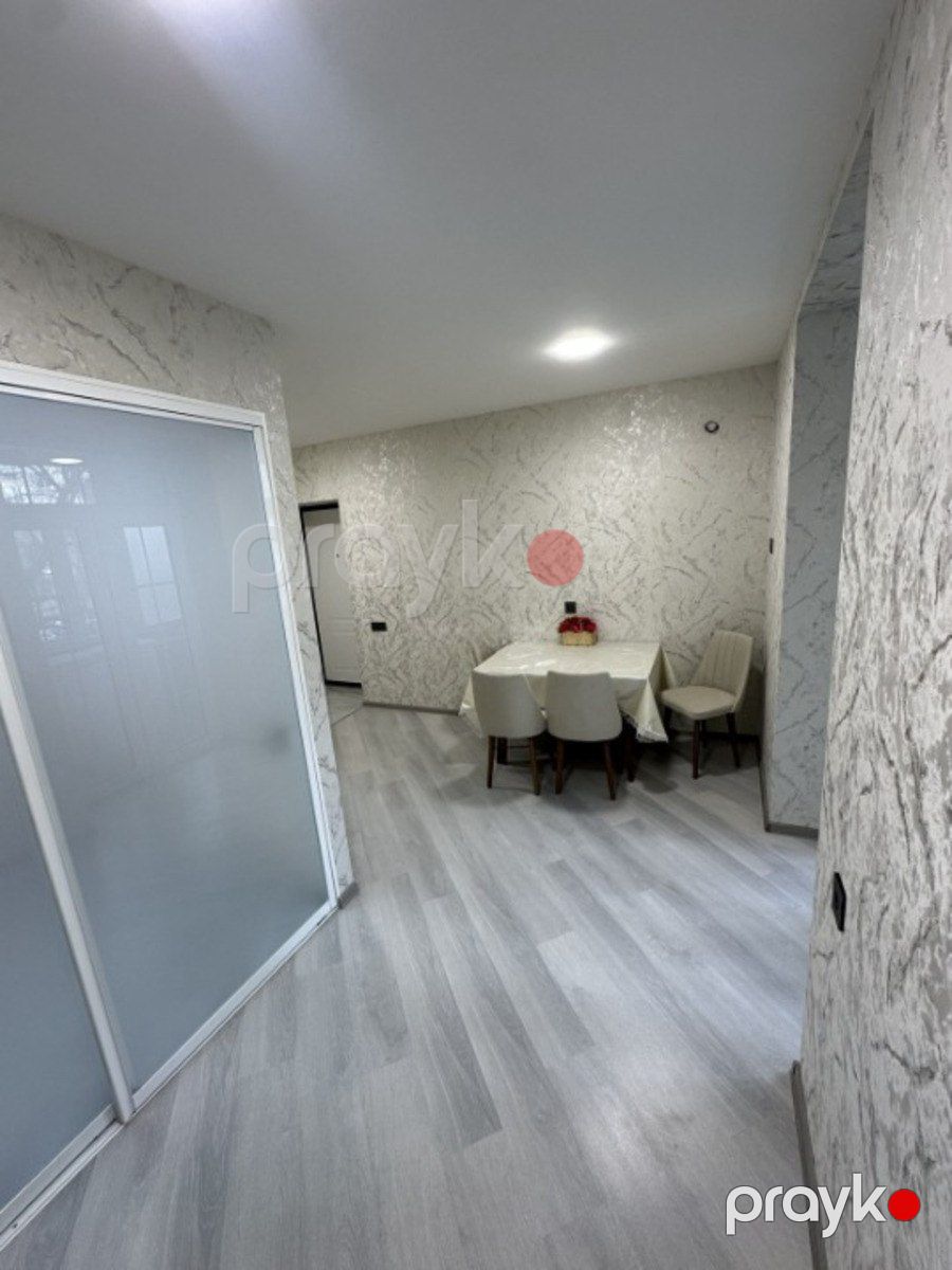Satılır 2 otaqlı köhnə tikili 40 m² — Mənzil, Bakı (2)