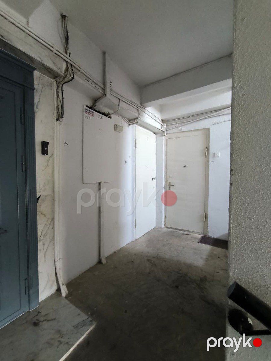 Satılır 2 otaqlı köhnə tikili 41 m² — Mənzil, Bakı (10)