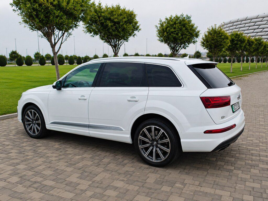 Audi Q7, 2.0 L, 2018 il, 182 000 km — Avtomobillər, Bakı (5)