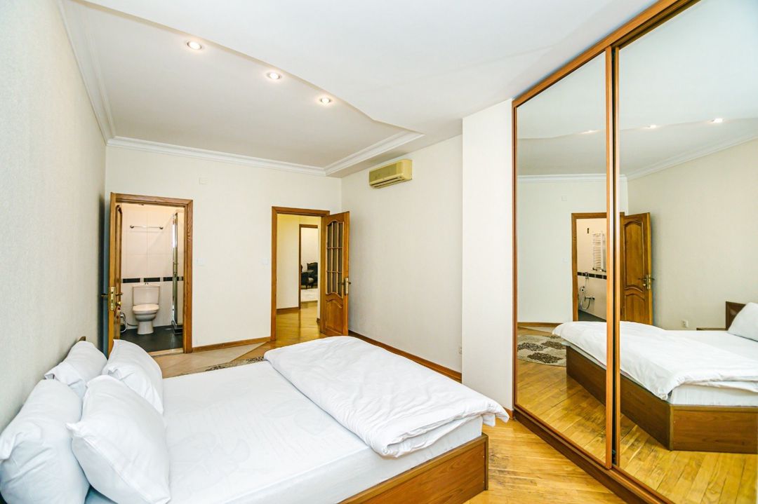 İcarəyə verilir 3 otaqlı yeni tikili 150 m² — Mənzil, Bakı (12)