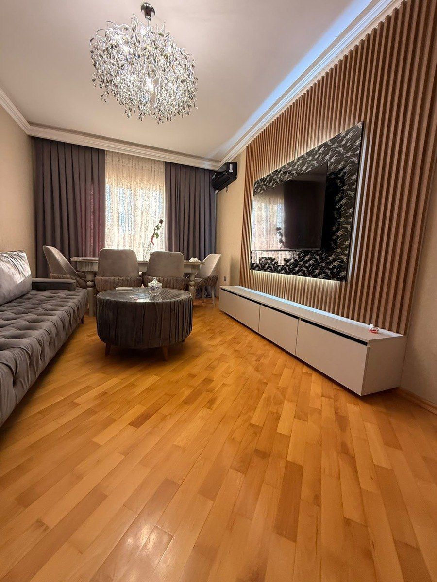 Satılır 3 otaqlı köhnə tikili 85 m² — Mənzil, Bakı