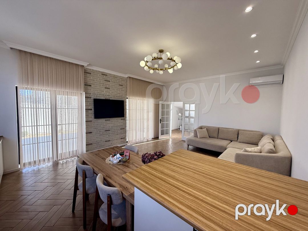 Satılır 5 otaqlı həyət evi/bağ evi 220 m² — Ev, villa, Bakı (8)
