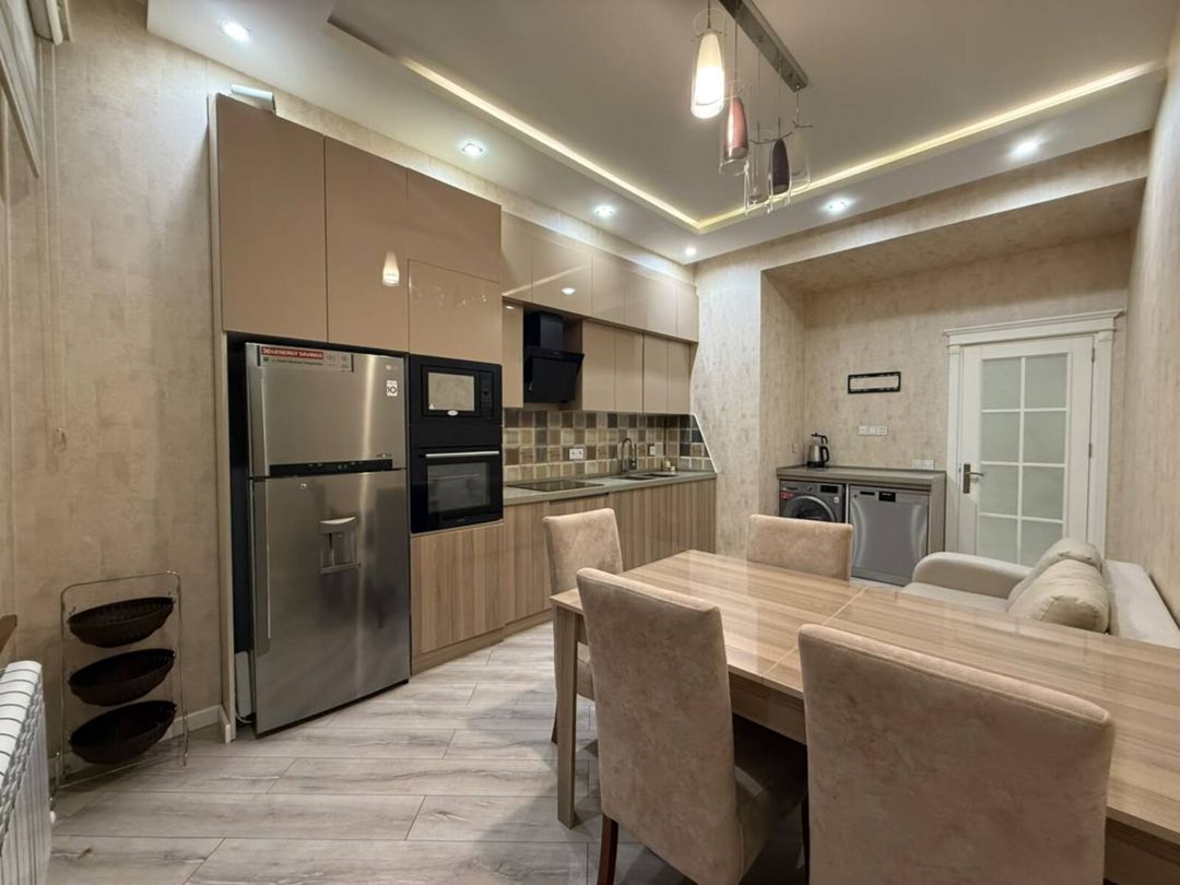 Satılır 3 otaqlı yeni tikili 120 m² — Mənzil, Bakı (9)