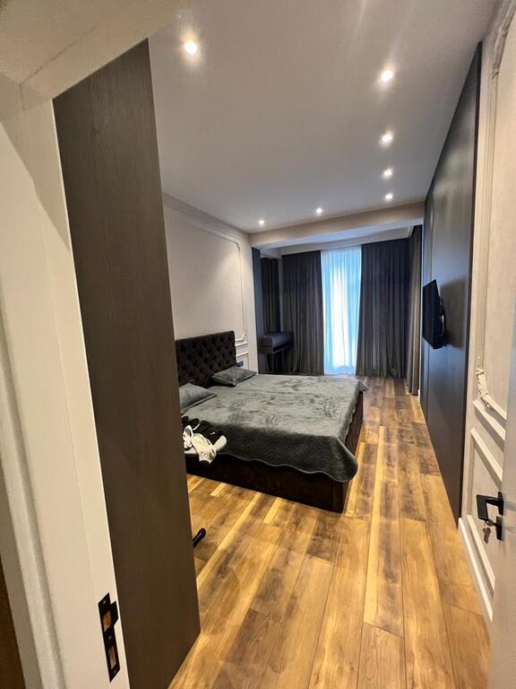 İcarəyə verilir 4 otaqlı yeni tikili 180 m² — Mənzil, Bakı (4)