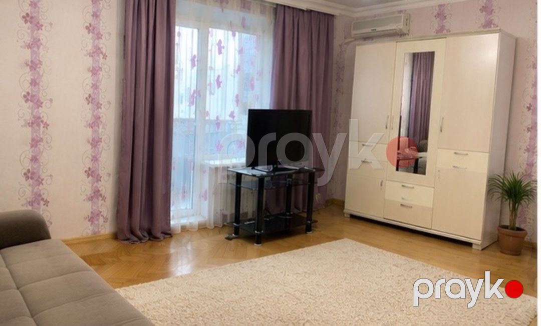 İcarəyə verilir 2 otaqlı köhnə tikili 83 m² — Mənzil, Bakı (3)