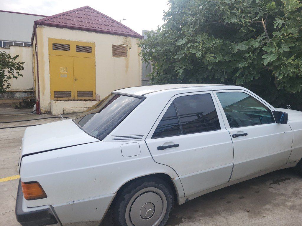 Mercedes 190, 2.0 L, 1991 il, 424 000 km — Avtomobillər, Bakı (2)