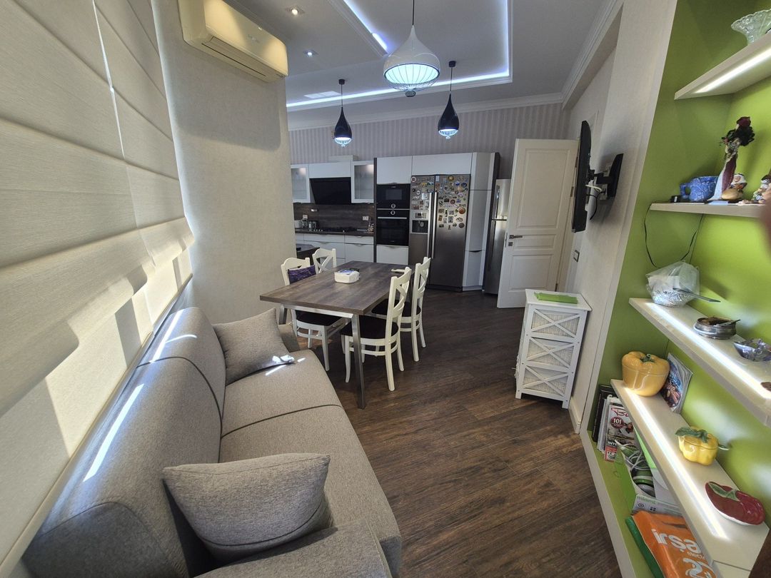Satılır 4 otaqlı yeni tikili 242 m² — Mənzil, Bakı (5)
