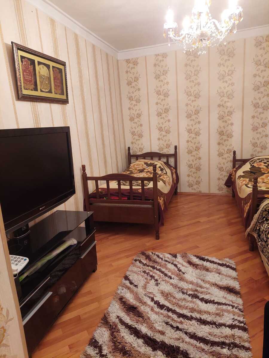 İcarəyə verilir 3 otaqlı həyət evi/bağ evi 80 m² — Ev, villa, Bakı