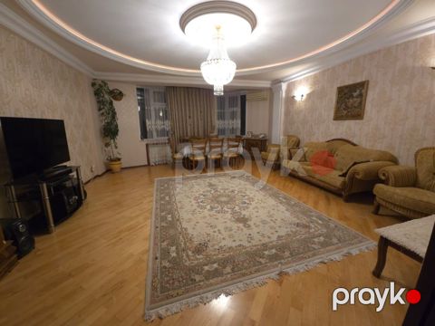 Satılır 4 otaqlı yeni tikili 150 m²