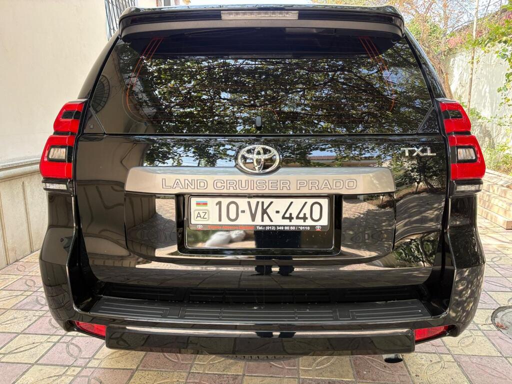 Toyota Land Cruiser Prado, 2.8 L, 2022 il, 10 000 km — Avtomobillər, Bakı (4)