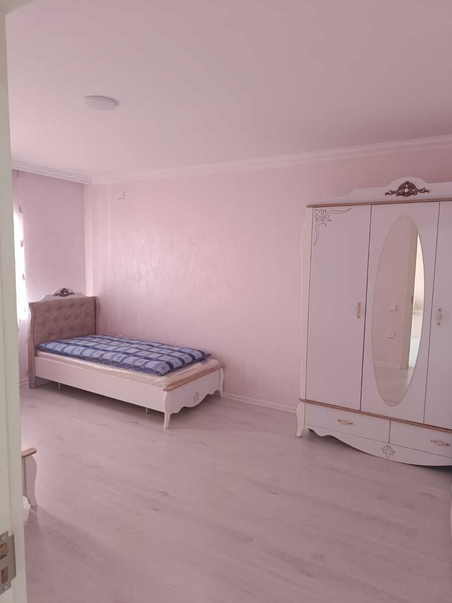 Satılır 5 otaqlı həyət evi/bağ evi 200 m² — Ev, villa, Bakı (9)