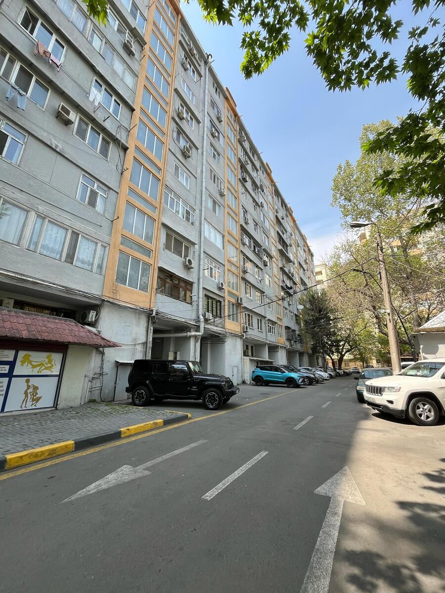 Satılır 2 otaqlı köhnə tikili 65 m² — Mənzil, Bakı (12)