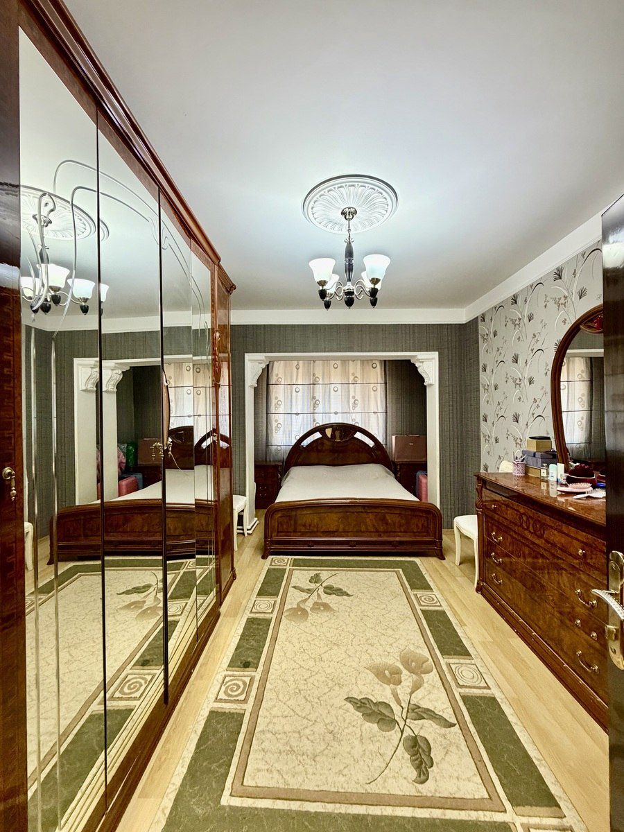 Satılır 2 otaqlı köhnə tikili 62 m² — Mənzil, Bakı (3)