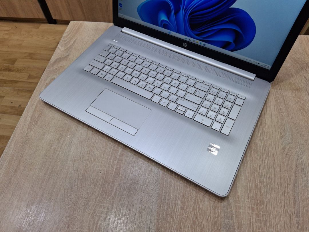 Noutbuk HP I7 1065G7 16GB RAM 17.3 Ekran — Elektronika, Bakı (5)