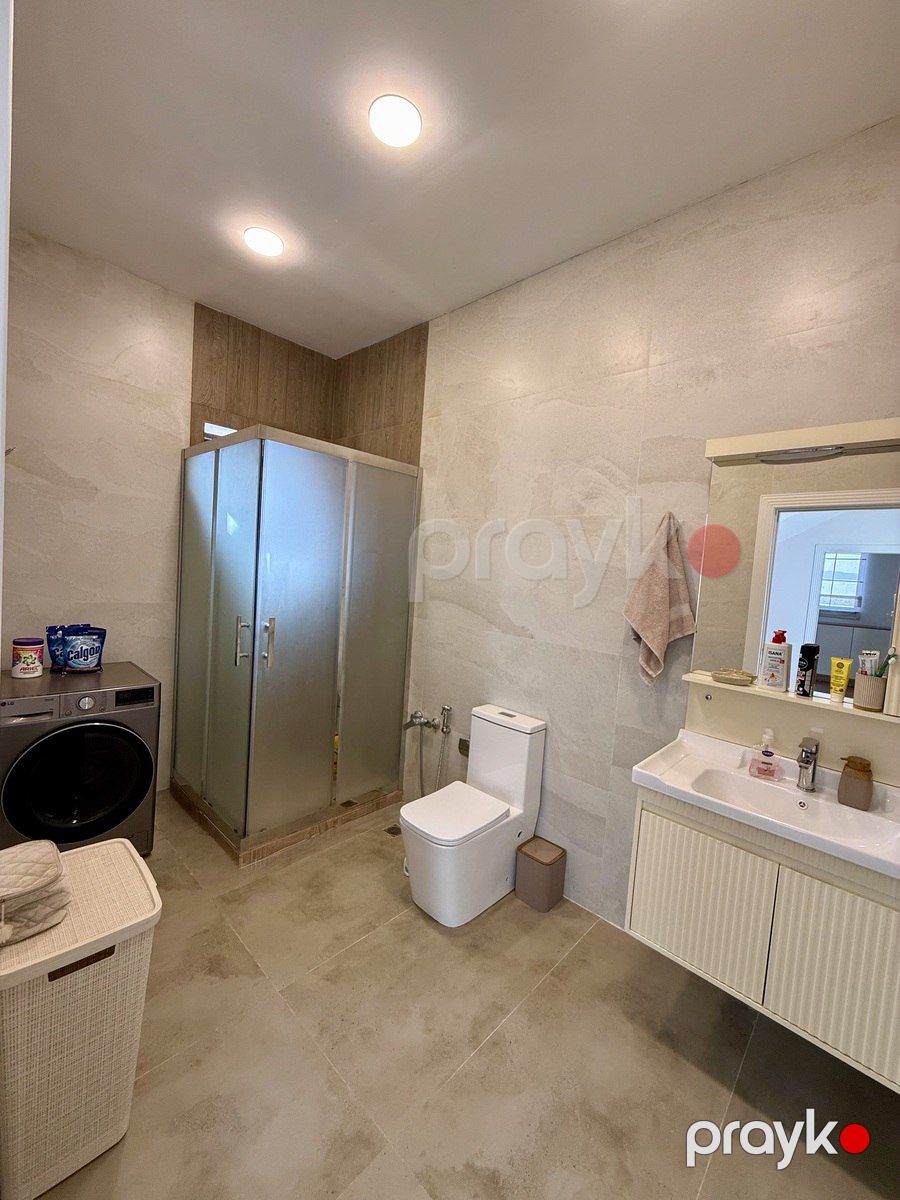 Satılır 5 otaqlı həyət evi/bağ evi 220 m² — Ev, villa, Bakı (11)