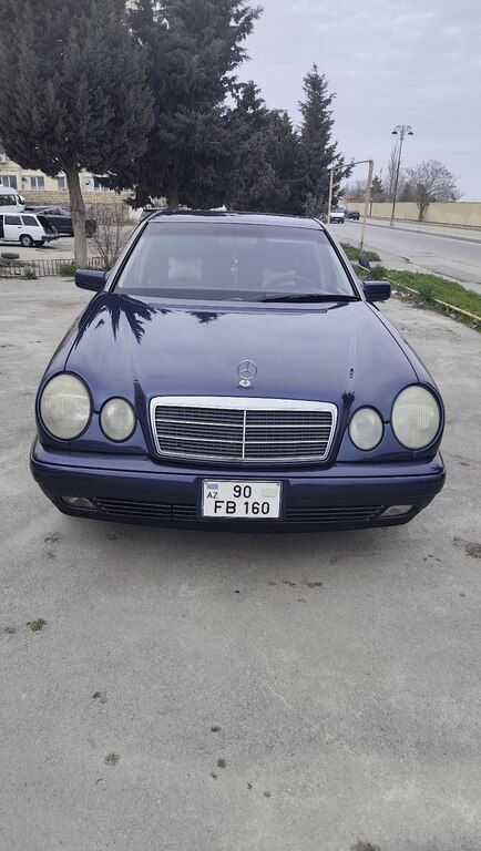 Mercedes E 240, 2.4 L, 1999 il, 292 000 km — Bakı