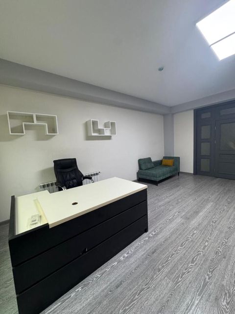 İcarəyə verilir 1 otaqlı ofis 40 m² — Bakı