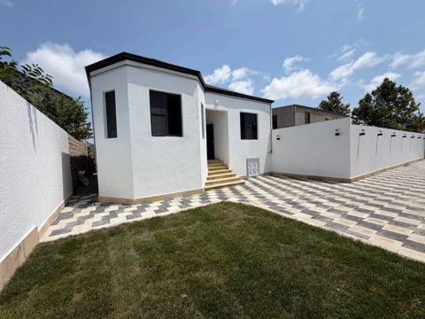 Satılır 4 otaqlı həyət evi/bağ evi 120 m² — Bakı