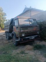 Maşın nagadidir surlur mator karipka əladır yağ yemir sənəti itib — Avtomobil