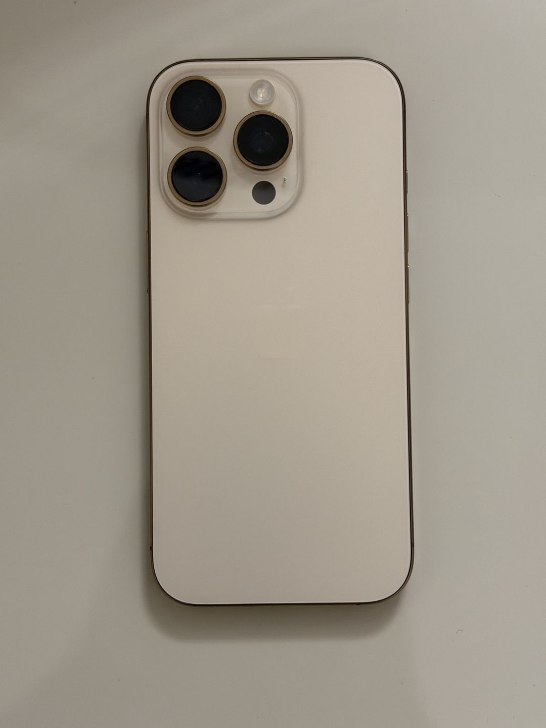 Apple iPhone 16 Pro Desert Titanium 128GB/8GB — Smartfonlar, Bakı