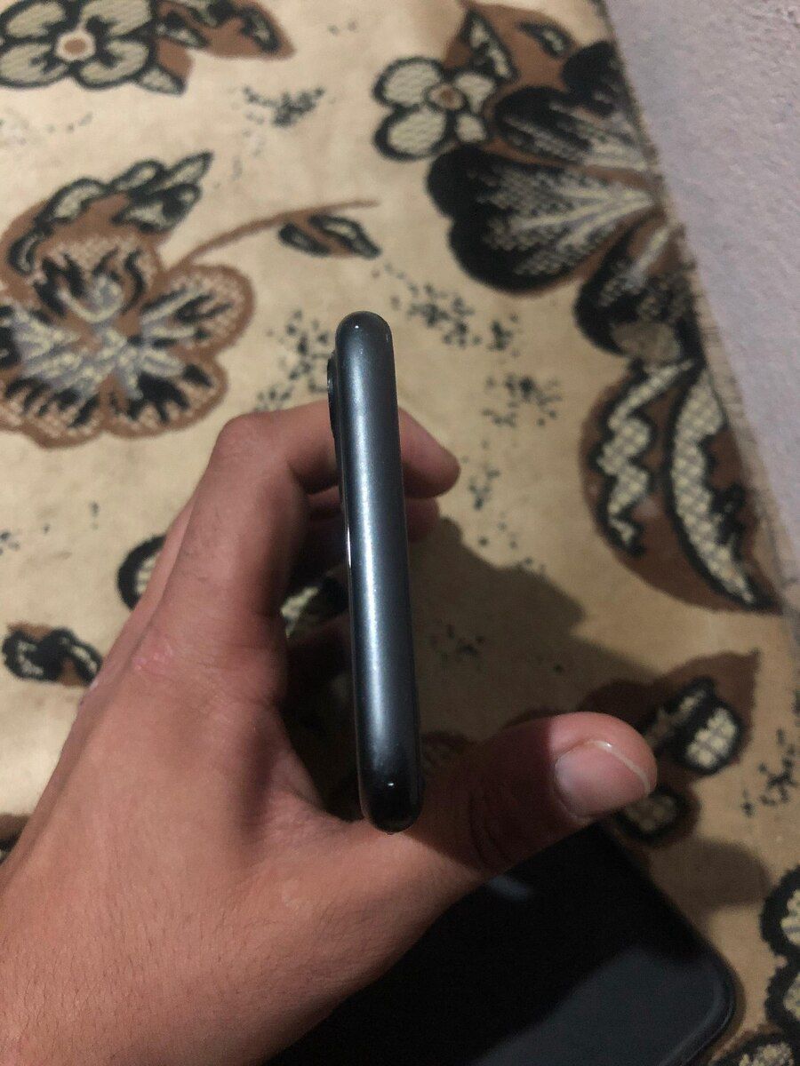 Apple iPhone 11 Black 128GB/4GB — Smartfonlar, Bakı (9)