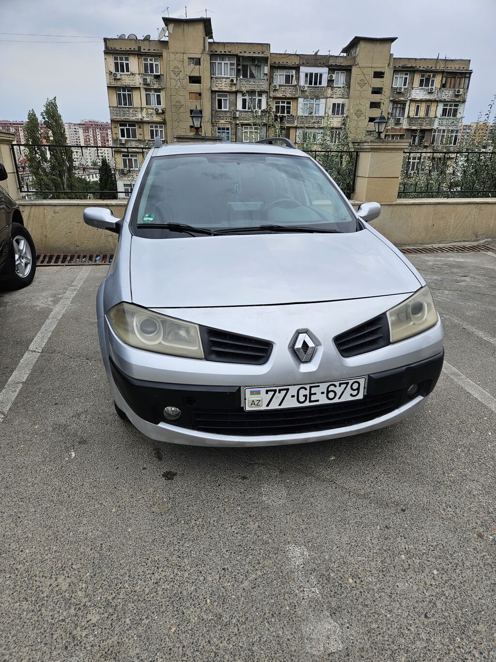 Renault Megane: 1.5 l 2006 il 294679 km Universal — Avto, Digah (2)