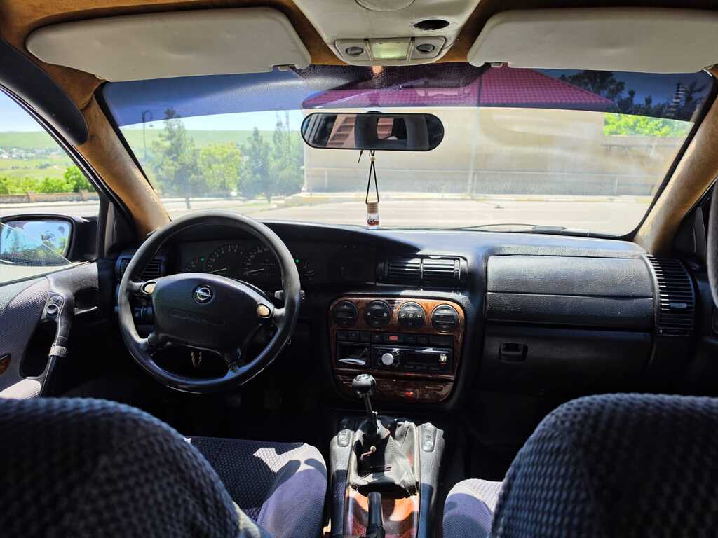 Opel Omega, 2.0 L, 1995 il, 250 000 km — Avtomobillər, Bakı (7)