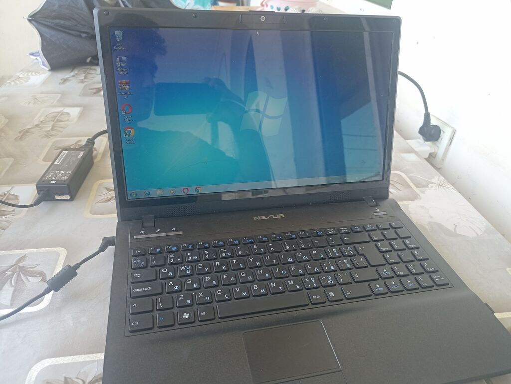 Neux noutbuk Texniki göstəricilər: - Ekran: 15.6" - Prosessor: AMD — Asus, Digah (2)