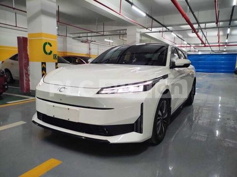 Changan A0 5 2025 cu il kreditle ilkin odeniw 1500 Azn 39 ayliq — Bakı