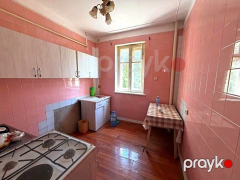 İcarəyə verilir 3 otaqlı köhnə tikili 65 m²